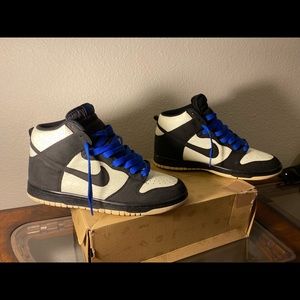 Nike Dunk High size 9.5